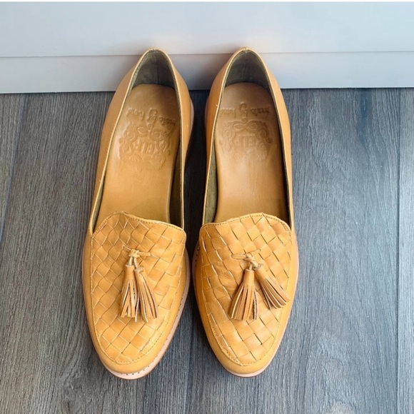 🆕New BaliELF Handmade Light Tan Nikita Woven Leather Loafers Tassel Preppy Sz 7 - Picture 2 of 9